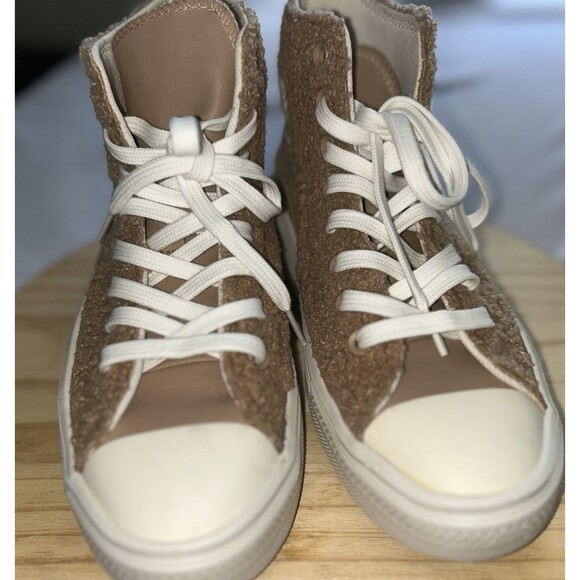 Size 7.5 - Converse Chuck Taylor All Star Move Platform High Sherpa - Tan - Picture 2 of 12